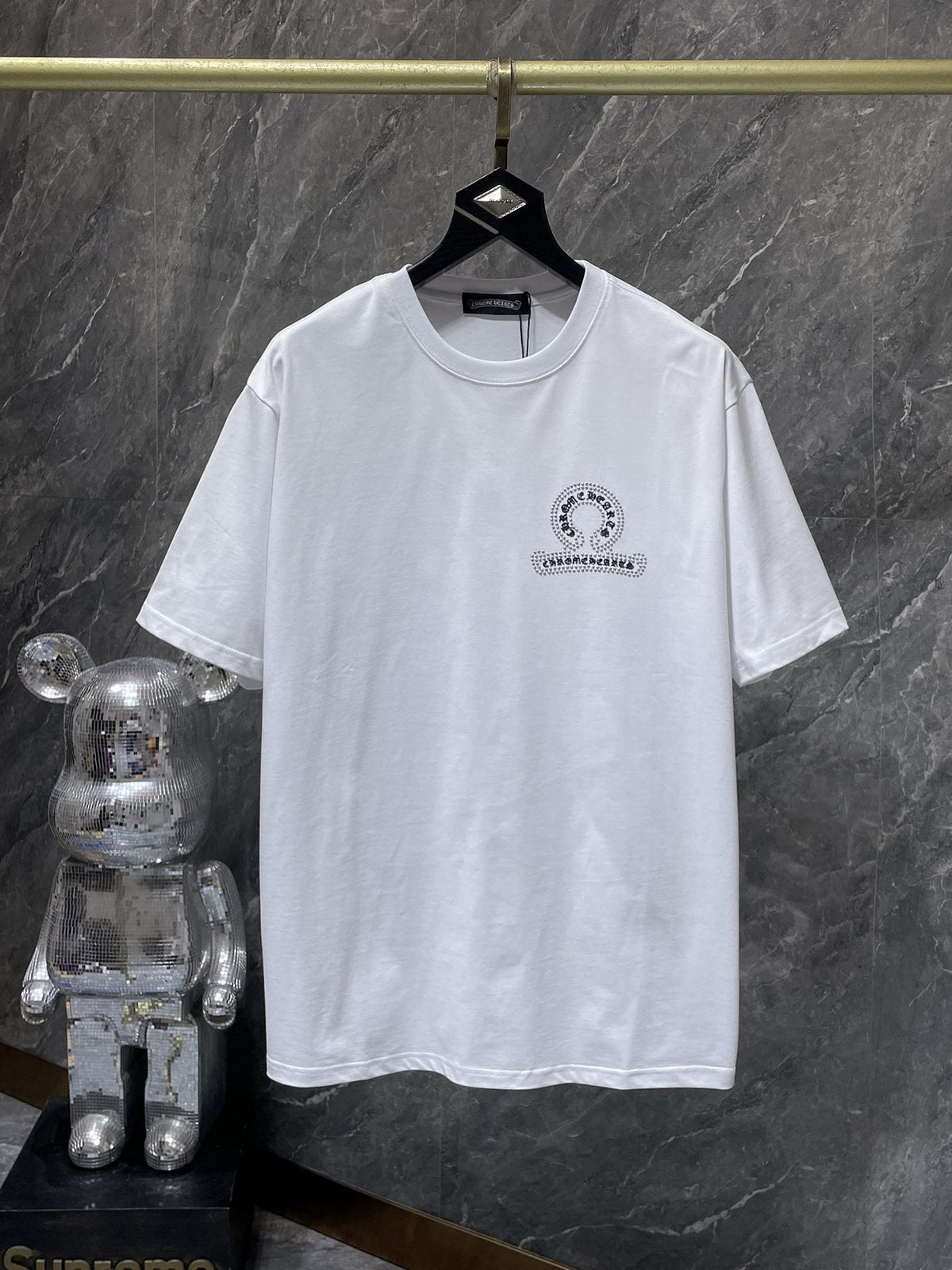 Chrome Hearts Rhinestone Cross Horseshoe Graphic T-Shirt — front
